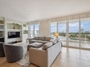 9751 E Bay Harbor Dr 7A, Bay Harbor Islands FL 33154