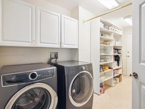 9751 E Bay Harbor Dr 7A, Bay Harbor Islands FL 33154