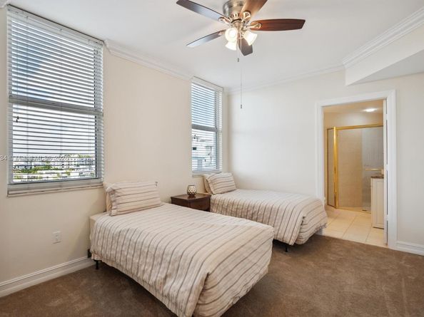 9751 E Bay Harbor Dr 7A, Bay Harbor Islands FL 33154