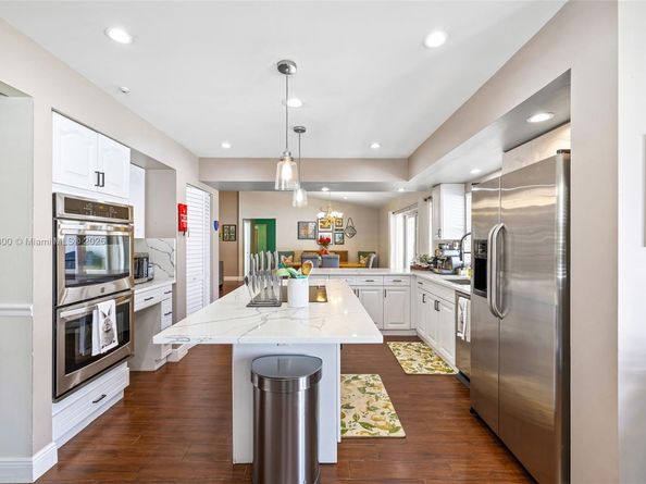 1266 NW 111th Way, Coral Springs FL 33071