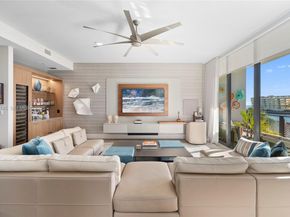 3581 E Glencoe St 403, Miami FL 33133