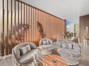 3581 E Glencoe St 403, Miami FL 33133