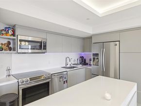 3640 Yacht Club Dr 1007, Aventura FL 33180