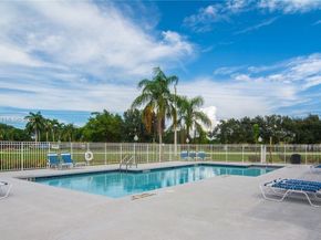 12730 Vista Isles Dr 814, Sunrise FL 33325