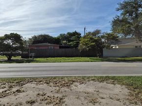 9201 SW 43rd Ter, Miami FL 33165