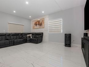 4028 NW 23rd Ct, Miami FL 33142