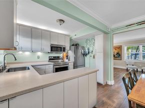 7621 SW 55th Ave 22B, Miami FL 33143