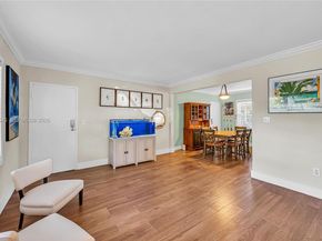 7621 SW 55th Ave 22B, Miami FL 33143