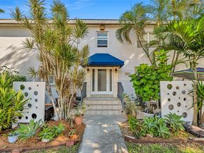 7621 SW 55th Ave 22B, Miami FL 33143