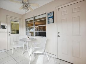 5300 Washington St C111, Hollywood FL 33021