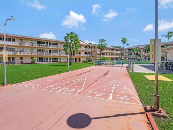 5300 Washington St C111, Hollywood FL 33021