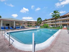 5300 Washington St C111, Hollywood FL 33021