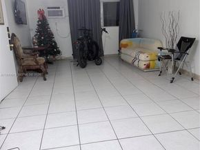 11930 NE 19th Dr 28, North Miami FL 33181