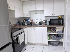 11930 NE 19th Dr 28, North Miami FL 33181