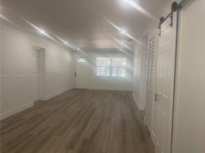 1657 SW 44th Ave, Fort Lauderdale FL 33317