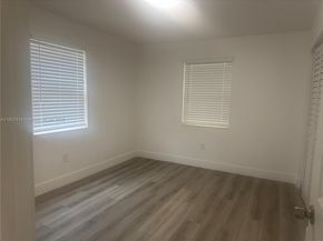 1657 SW 44th Ave, Fort Lauderdale FL 33317