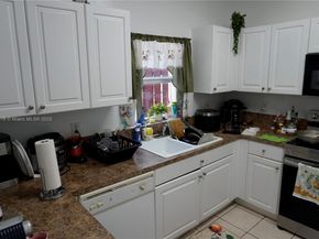 2413 NE 42nd Ave, Homestead FL 33033
