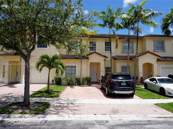 2413 NE 42nd Ave, Homestead FL 33033