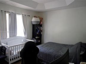 2413 NE 42nd Ave, Homestead FL 33033