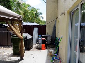 2413 NE 42nd Ave, Homestead FL 33033