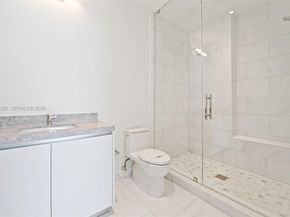 175 SE 25 Rd 2604, Miami FL 33129
