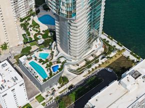 175 SE 25 Rd 2604, Miami FL 33129