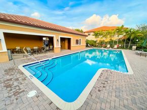 3993 S Allerdale Pl, Coconut Creek FL 33073