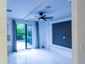 3993 S Allerdale Pl, Coconut Creek FL 33073