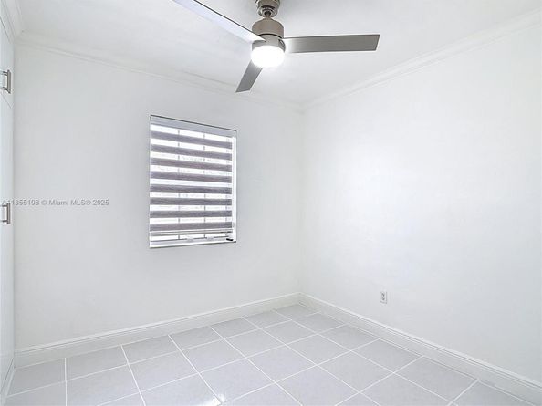 7410 SW 39th St, Miami FL 33155