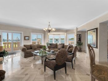 2213 Fisher Island Dr
