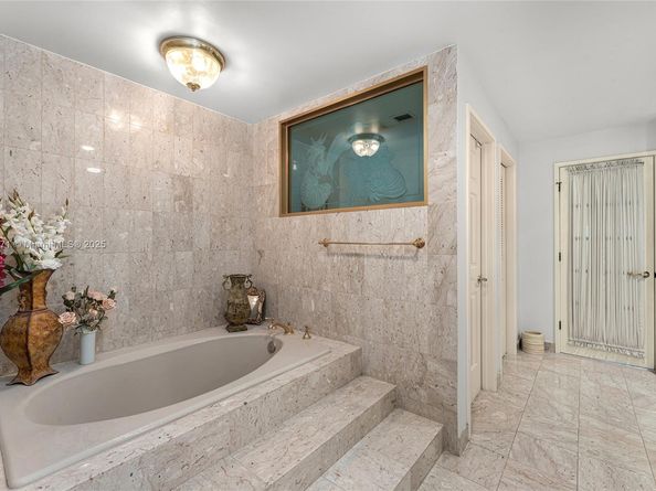 2213 Fisher Island Dr 3103, Miami Beach FL 33109