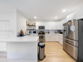 1140 SW 85th Ct, Miami FL 33144