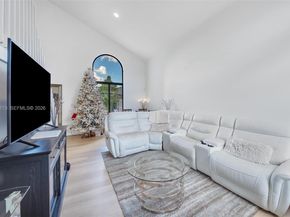 1140 SW 85th Ct, Miami FL 33144