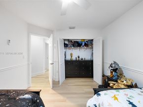 1140 SW 85th Ct, Miami FL 33144