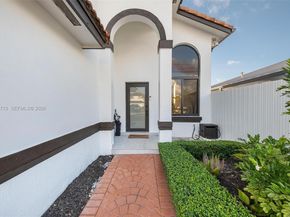 1140 SW 85th Ct, Miami FL 33144