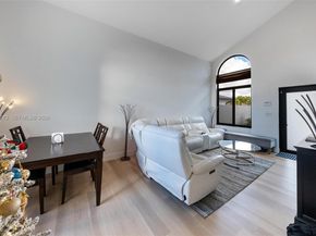 1140 SW 85th Ct, Miami FL 33144