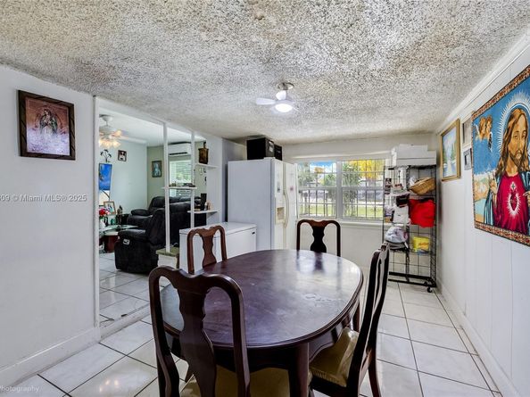 1381 NE 154th St, North Miami Beach FL 33162