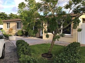 1318 SW 49th Ter, Fort Lauderdale FL 33317