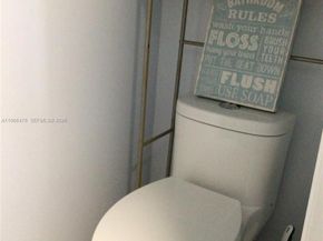 1318 SW 49th Ter, Fort Lauderdale FL 33317