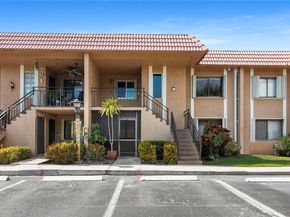 201 Lakeview Dr 203, Weston FL 33326