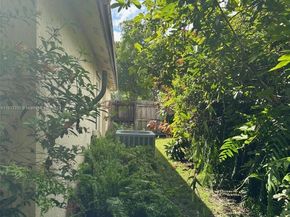 6061 NW 198th Ter, Miami FL 33015