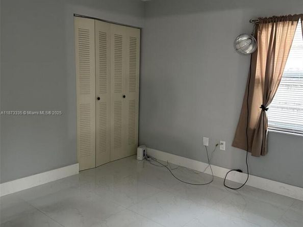 6061 NW 198th Ter, Miami FL 33015