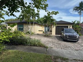 6061 NW 198th Ter, Miami FL 33015