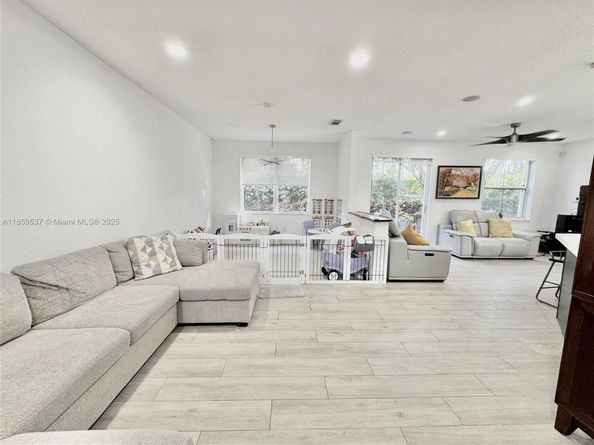 17130 SW 36th Ct, Miramar FL 33027