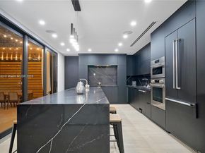 741 NE 80th St, Miami FL 33138