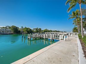 6109 W Laguna Dr W 6109, Miami Beach FL 33141