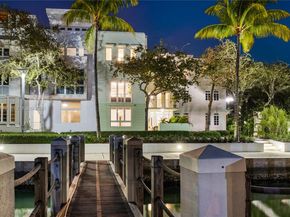 6109 W Laguna Dr W 6109, Miami Beach FL 33141