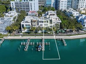 6109 W Laguna Dr W 6109, Miami Beach FL 33141