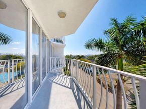 7601 E Treasure Dr 611, North Bay Village FL 33141