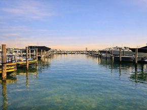 7601 E Treasure Dr 611, North Bay Village FL 33141